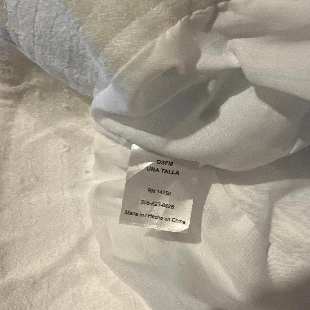 BFNY Berkshire Fashions White Terry Cloth Bucket Hat OSFM 365-A23-6628 NWT